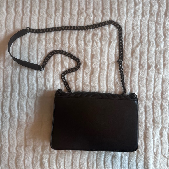 Aldo Black Chevron Crossbody Bag - Picture 9 of 14